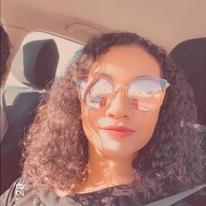 Meet your Posher, Yostina